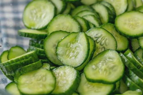 吃瓜的技巧视频,视频揭秘瓜界达人秘籍