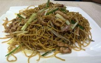 上海路炒面吃瓜,一勺香浓，一瓜解暑，夏日里的美味消暑秘籍